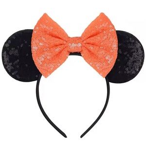 Beautiful 💕 Minnie Mouse Ears